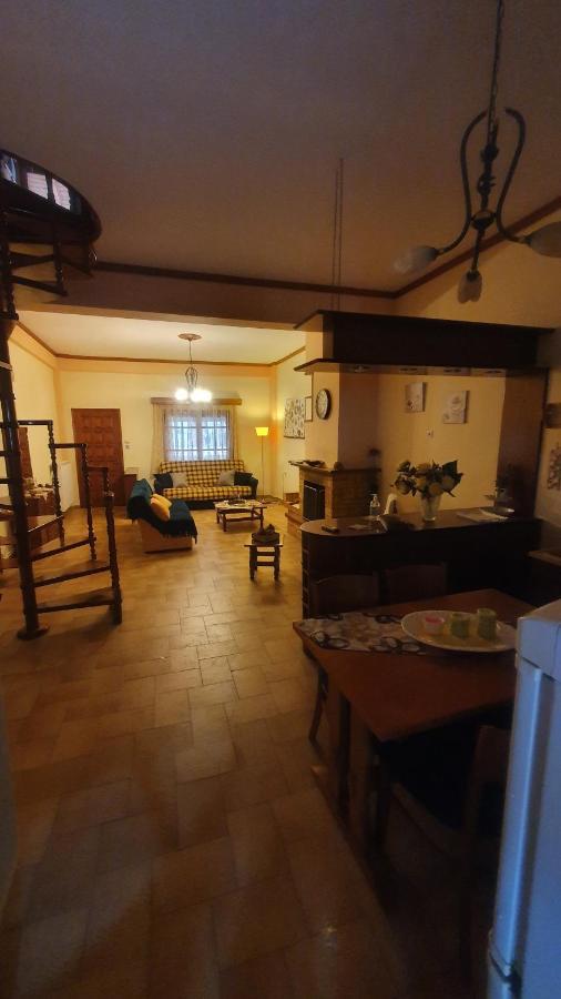 Adorable 2 Floors Two Bedroom Vacation Maisonette Nea Poteidaia Exterior foto
